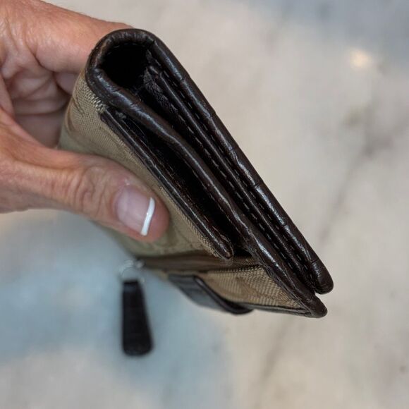 Coach Wallet Y2K Jacquard Signature Logo Canvas Snap Closure Compact Wallet - Picture 10 of 16